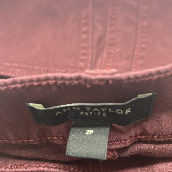 Ann Taylor Women's Wine Color Jeans Size 2 Petite - Picture 12 of 15